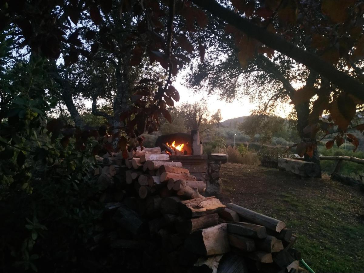 Perales del Puerto La Simona Casa Rural מראה חיצוני תמונה