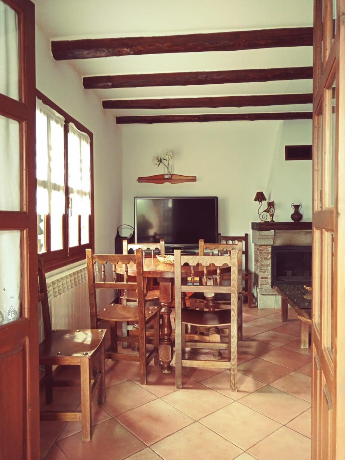 Perales del Puerto La Simona Casa Rural מראה חיצוני תמונה